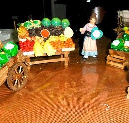 fruttivendola-con-banchi